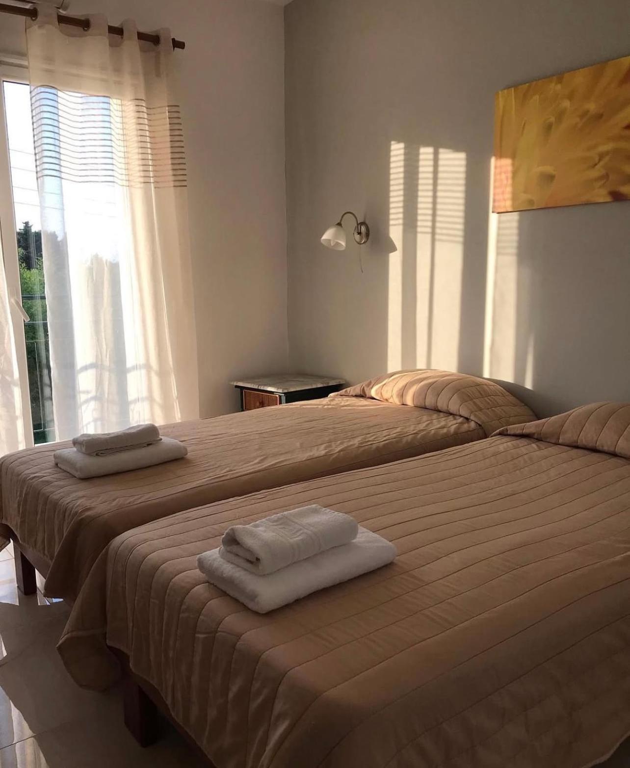 Banos Apartments And Swimming Pool Ρόδα Εξωτερικό φωτογραφία